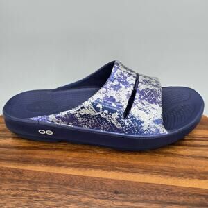 Oofos Ooahh Sandals Mens 9 Blue Silver Snake Print Slip On Sport Recovery Slides